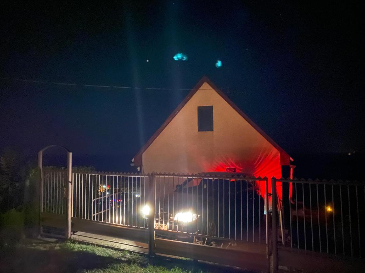 Feher Szolo Vendeghaz Sátoraljaújhely Εξωτερικό φωτογραφία